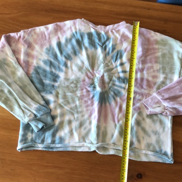 Cropped sweatsuit set - Picture 6 of 6